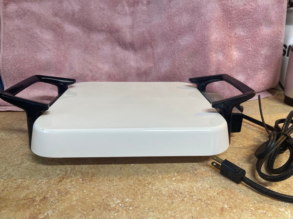 Vintage Corning Ware Electromatic Skillet White WORKS